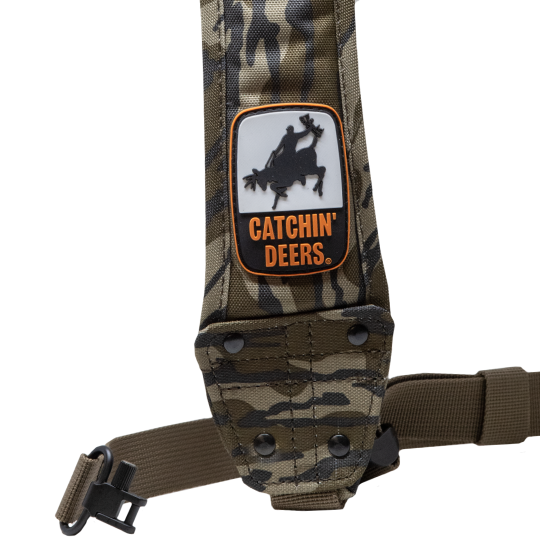 Mossy Oak Gun Sling CATCHIN' DEERS